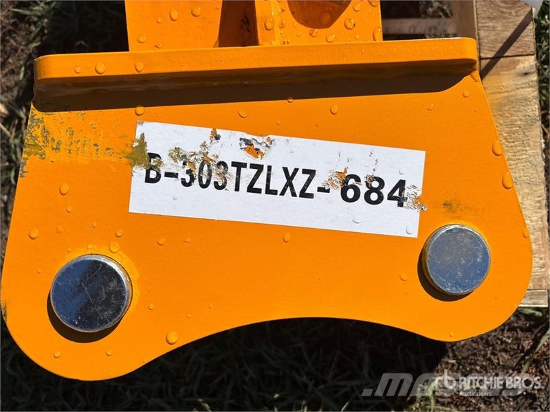 GIYI 16 in Excavator Auger - Fits Cat 303 (Unused) Bušilice