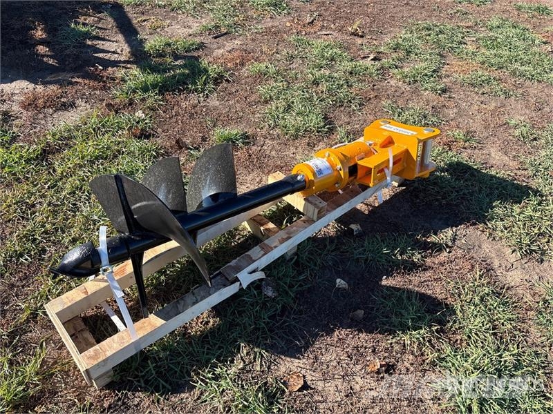 GIYI 16 in Excavator Auger - Fits Cat 303 (Unused) Bušilice