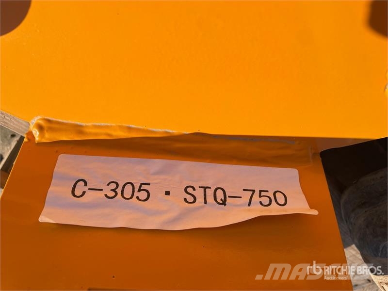 GIYI 29 in CAT Excavator Ripper (Unused) Drugi deli