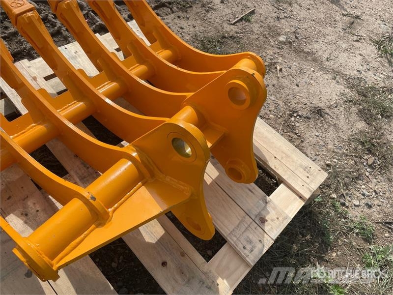 GIYI 32 in Fit To Cat 305 Teeth Excavator Rake (Un Rakes and tedders