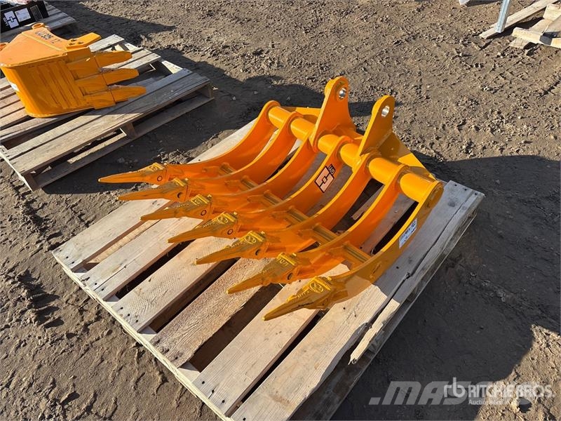 GIYI 33 in Excavator Rake - Fits Cat 305 (Unused) Obračalniki in zgrabljalniki