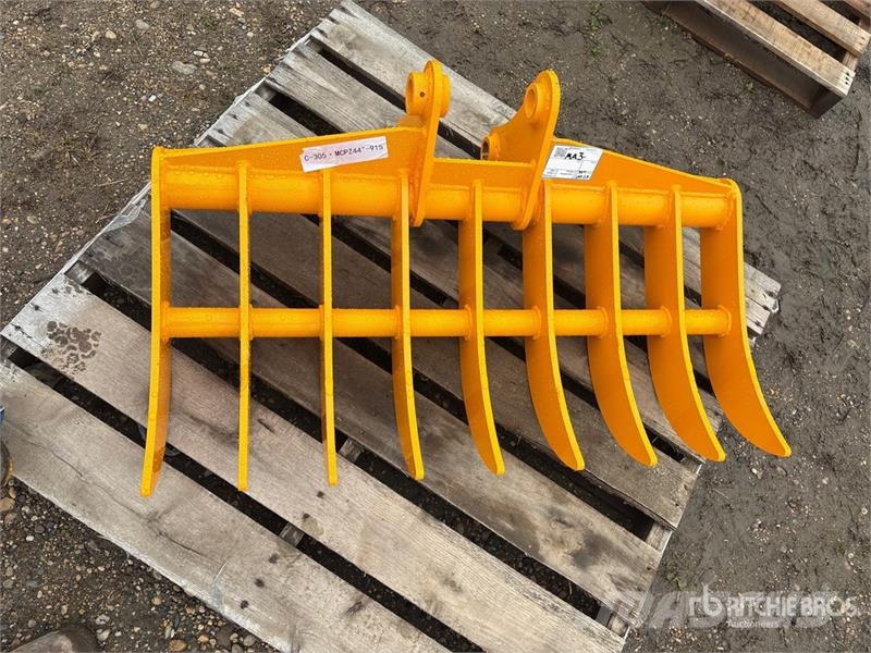 GIYI 44 in Excavator Rake (Unused) Pöyhimet ja haravat