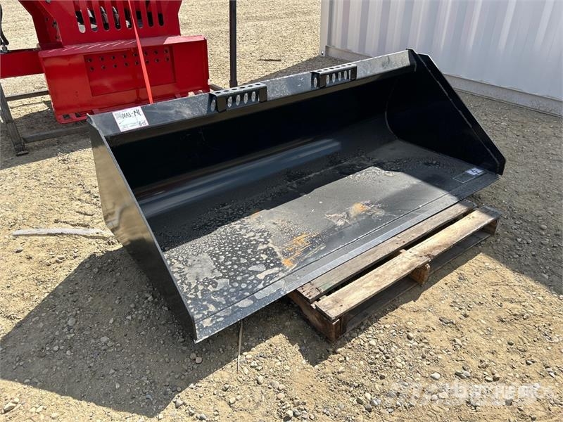  GIYI BT67 66 in Skid Steer Bucket (Unused) Godet