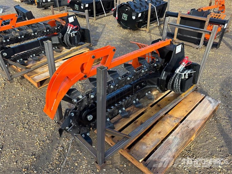 GIYI D39 39 in Mini Skid Steer Trencher (Unused) Trenchers