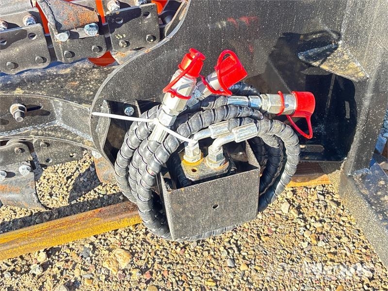 GIYI D39 39 in Skid Steer Trencher (Unused) Trenchers