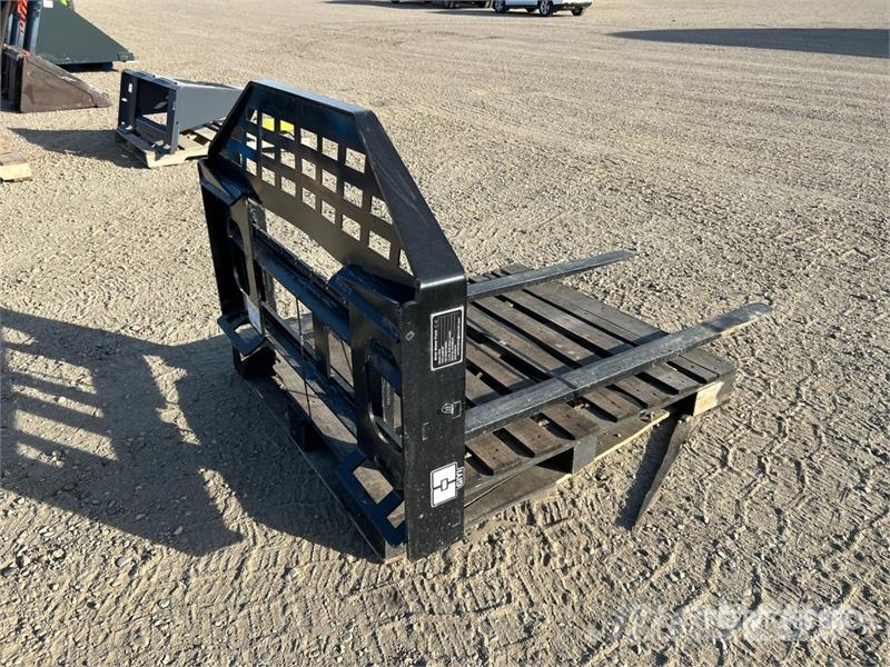 Giyi DHC 59 in Skid Steer Forks Fourche