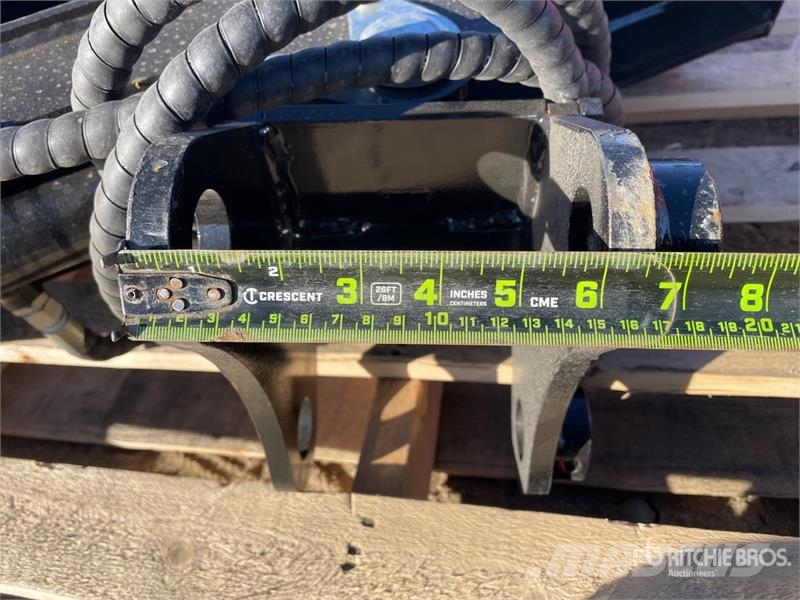  GIYI GY-3TB 0.1 m3 Tilting Excavator Bucket - Fits Cucharones
