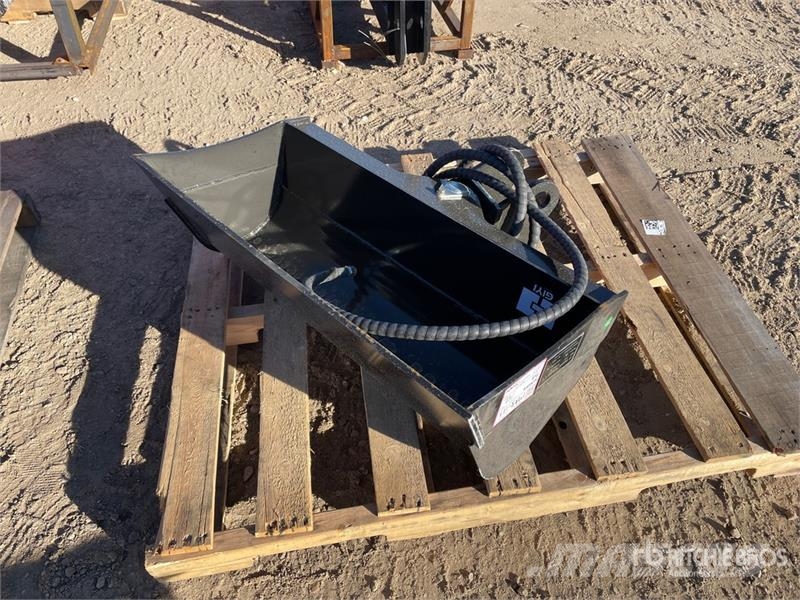  GIYI GY-3TB 0.1 m3 Tilting Excavator Bucket - Fits Cucharones