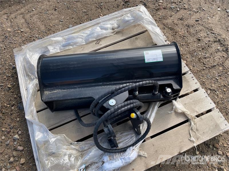 GIYI GY-3TB 32 in Hydraulic Tilting Excavator Buck 挖斗