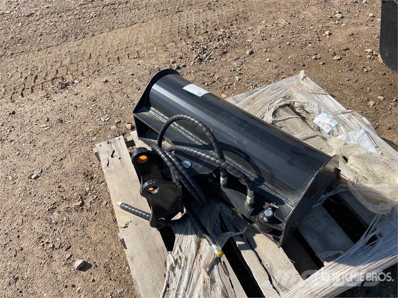 GIYI GY-3TB 32 in Hydraulic Tilting Excavator Buck 挖斗