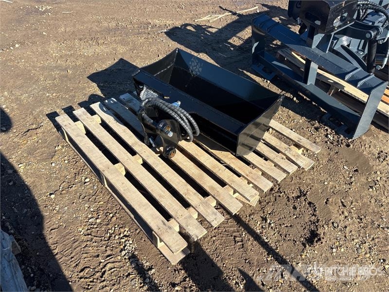GIYI GY-3TB 32 in Mini Tilting Excavator Bucket (U Schaufeln