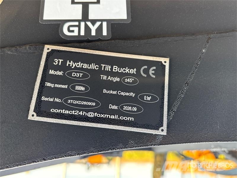 GIYI GY-3TB 32 in Tilting Excavator Bucket - Fits バケット