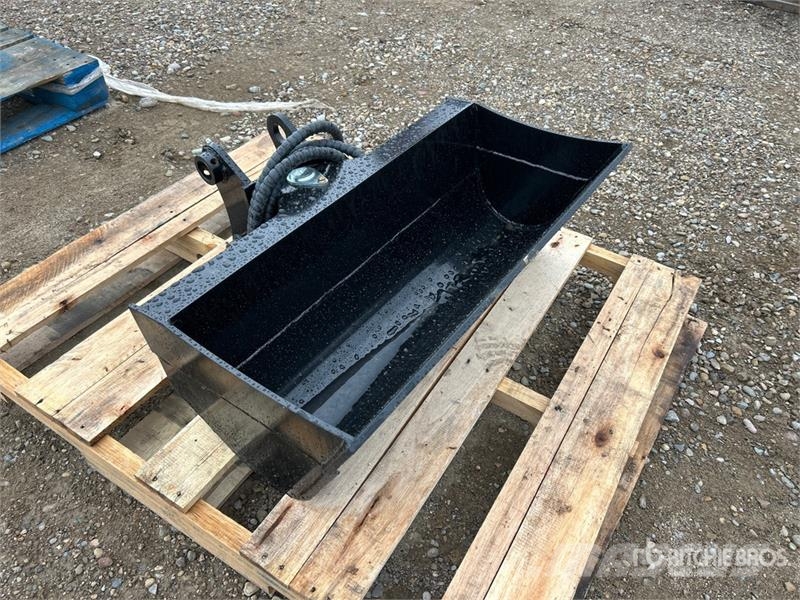 GIYI GY-3TB 32 in Tilting Excavator Bucket - Fits Kausi