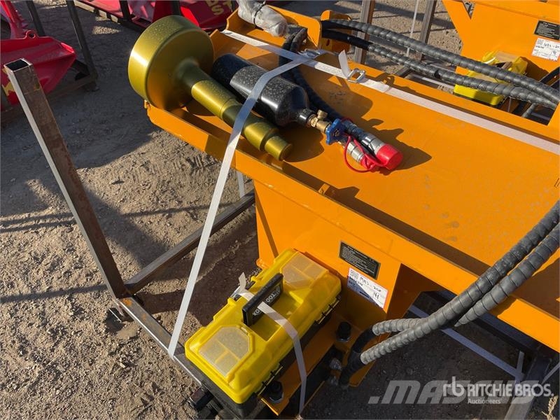 GIYI GY-AD680 47 in Skid Steer Post Driver (Unused Fencing equipment