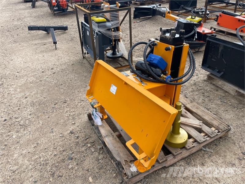  GIYI GY-AD680 Skid Steer Post Driver (Unused) Zäune und Zubehör