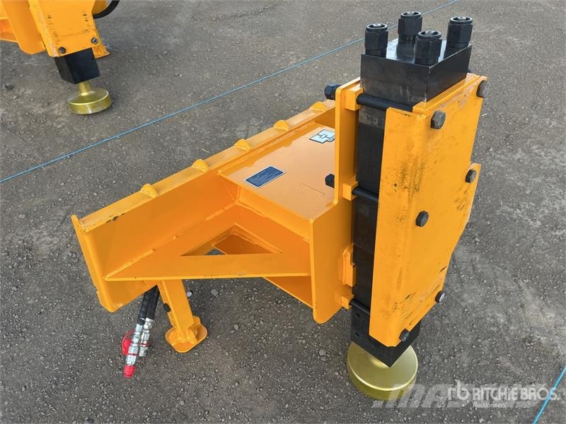  GIYI GY-AD680 Skid Steer Post Driver (Unused) Zäune und Zubehör