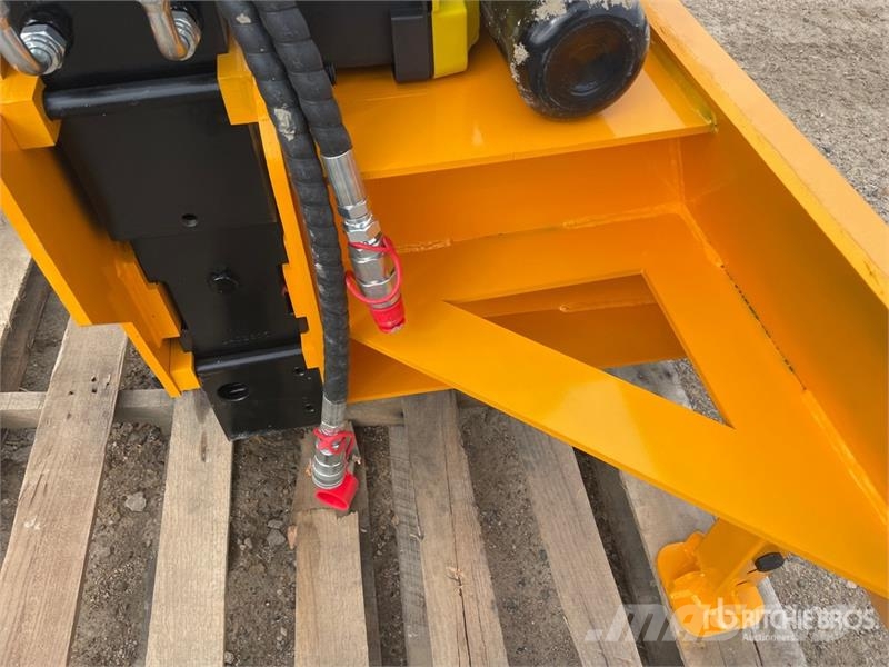 GIYI GY-AD680 Skid Steer Post Driver (Unused) Zäune und Zubehör