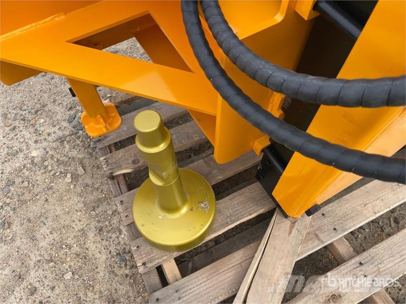  GIYI GY-AD680 Skid Steer Post Driver (Unused) Zäune und Zubehör