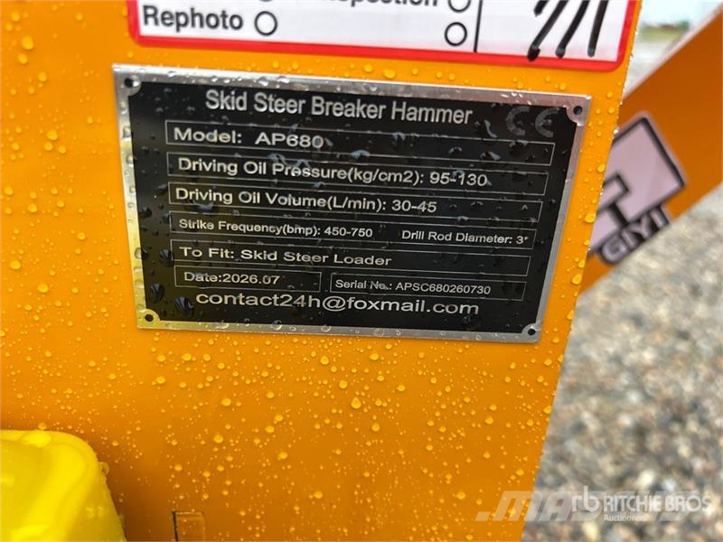 GIYI GY-AP680 Skid Steer Breaker (Unused) Čekići