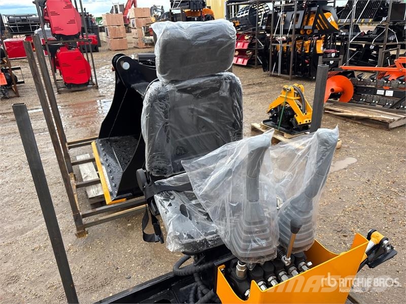 GIYI GY-BD98 47 in Skid Steer Backhoe (Unused) Excavator