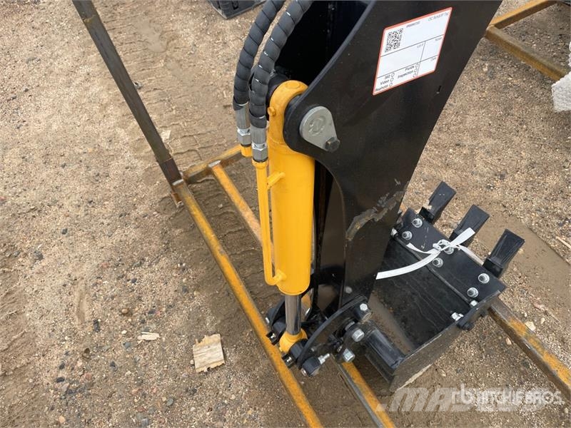  GIYI GY-BD98 47 in Skid Steer Backhoe (Unused) Pelle rétro arrière