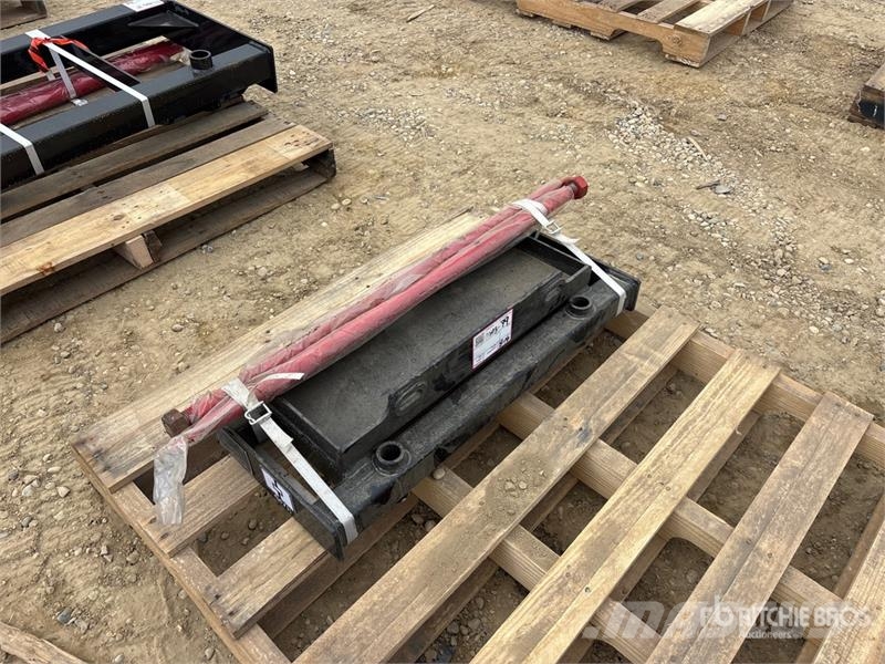 GIYI GY-BF39 39 in Mini Skid Steer Bale Spear (Unu Drugi deli