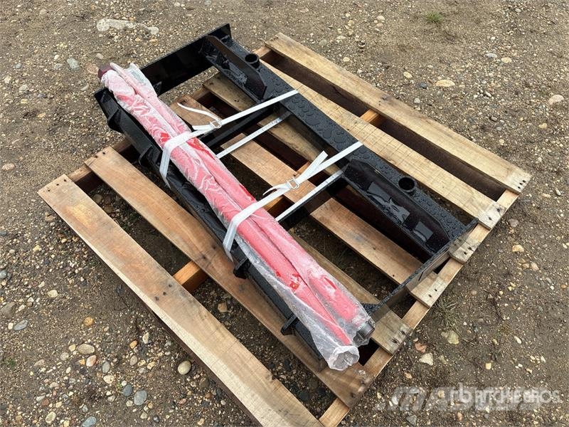 GIYI GY-BF47 47 in Skid Steer Bale Spear (Unused) Kiti naudoti statybos komponentai