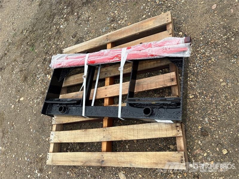 GIYI GY-BF47 47 in Skid Steer Bale Spear (Unused) Kiti naudoti statybos komponentai