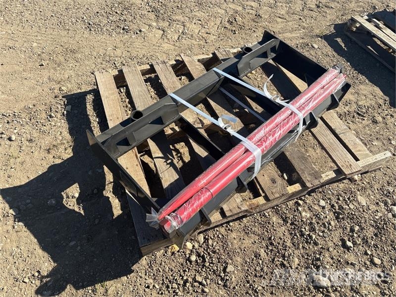  GIYI GY-BF47 47 in Skid Steer Bale Spear (Unused) Otros componentes