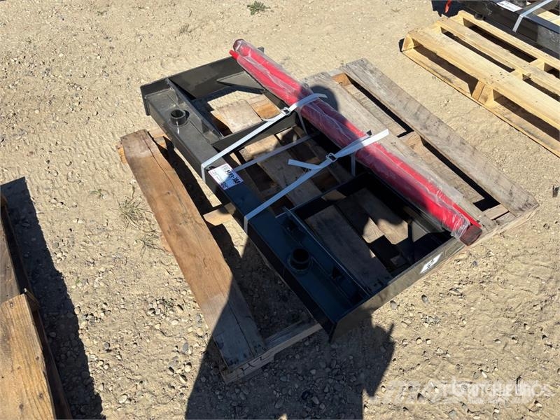  GIYI GY-BF47 47 in Skid Steer Bale Spear (Unused) Drugi deli