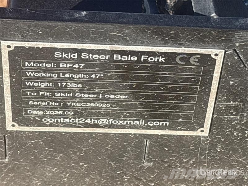  GIYI GY-BF47 47 in Skid Steer Bale Spear (Unused) Otros componentes