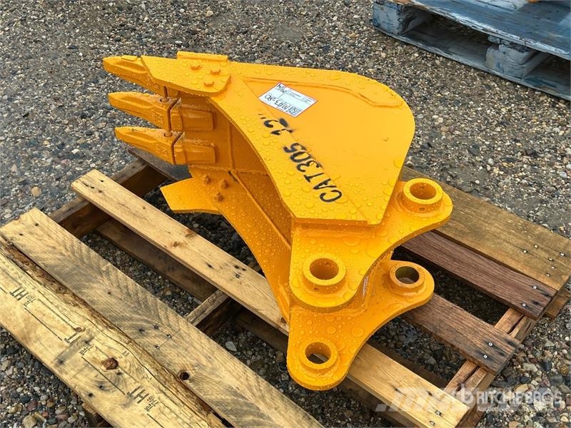  GIYI GY-BK 12 in Digging Excavator Bucket - Fits C دلاء