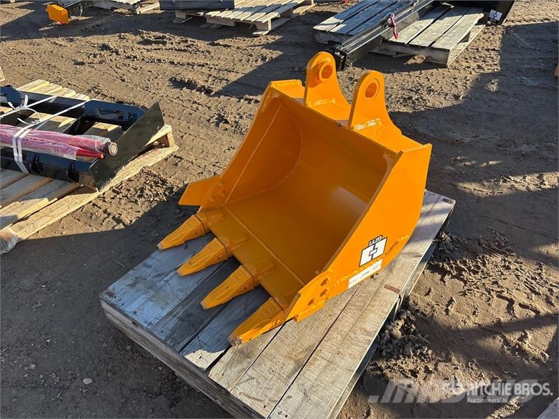 GIYI GY-BK 24 in Digging Excavator Bucket - Fits C Kašike / Korpe