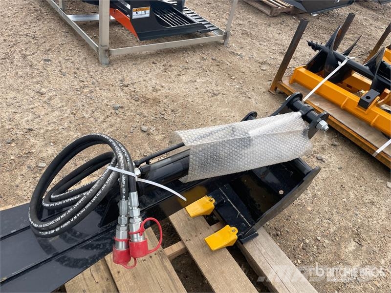GIYI GY-BK56 16 in Skid Steer Backhoe (Unused) Pelle rétro arrière