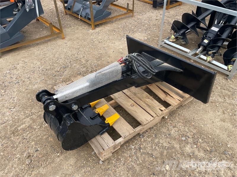 GIYI GY-BK56 16 in Skid Steer Backhoe (Unused) Pelle rétro arrière
