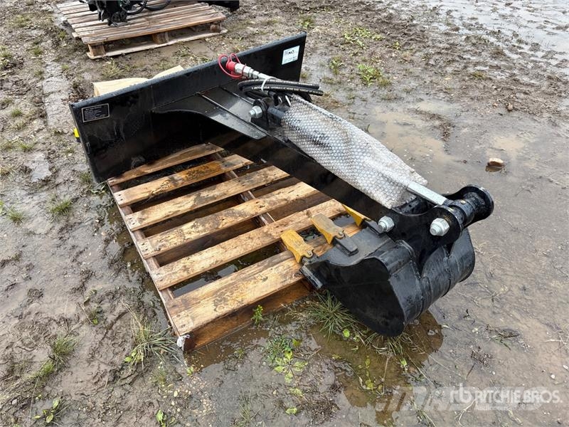 GIYI GY-BK56 56 in Skid Steer Backhoe (Unused) Tranšėjų kasimo technika