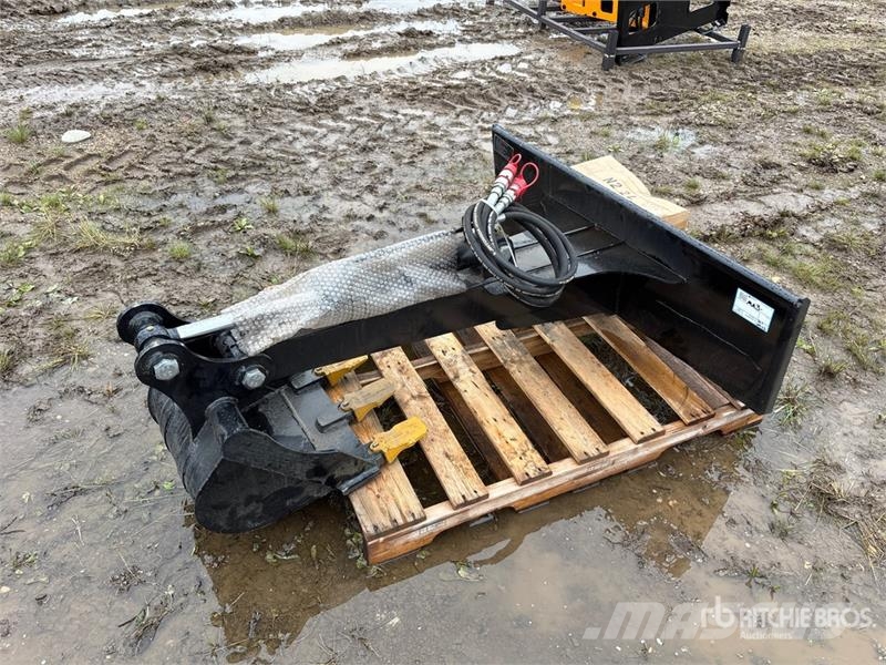 GIYI GY-BK56 56 in Skid Steer Backhoe (Unused) Tranšėjų kasimo technika