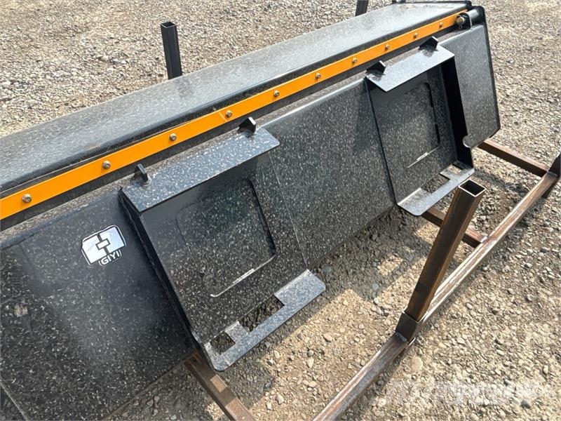 GIYI GY-BS72 72 in Skid Steer Sweeper (Unused) Süpürgeler