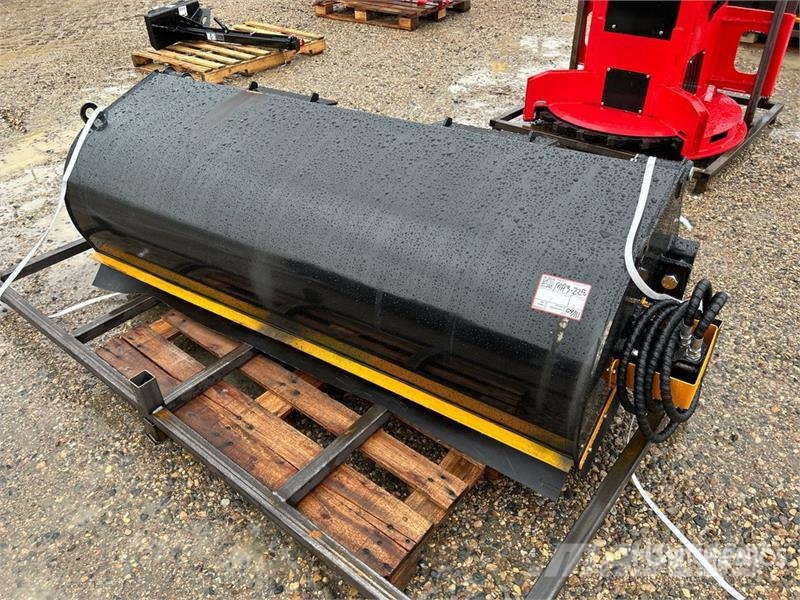 GIYI GY-BS72 72 in Skid Steer Sweeper (Unused) Harjad