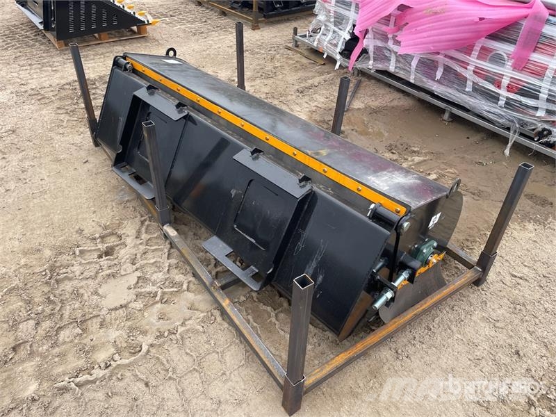  GIYI GY-BS72 72 in Skid Steer Sweeper (Unused) Süpürgeler