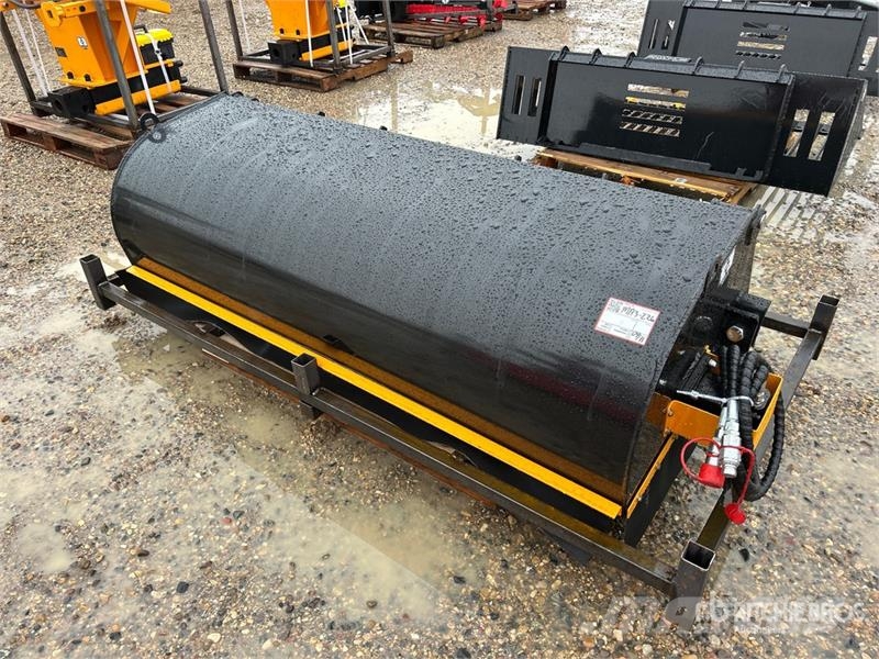 GIYI GY-BS72 72 in Skid Steer Sweeper (Unused) Harjad