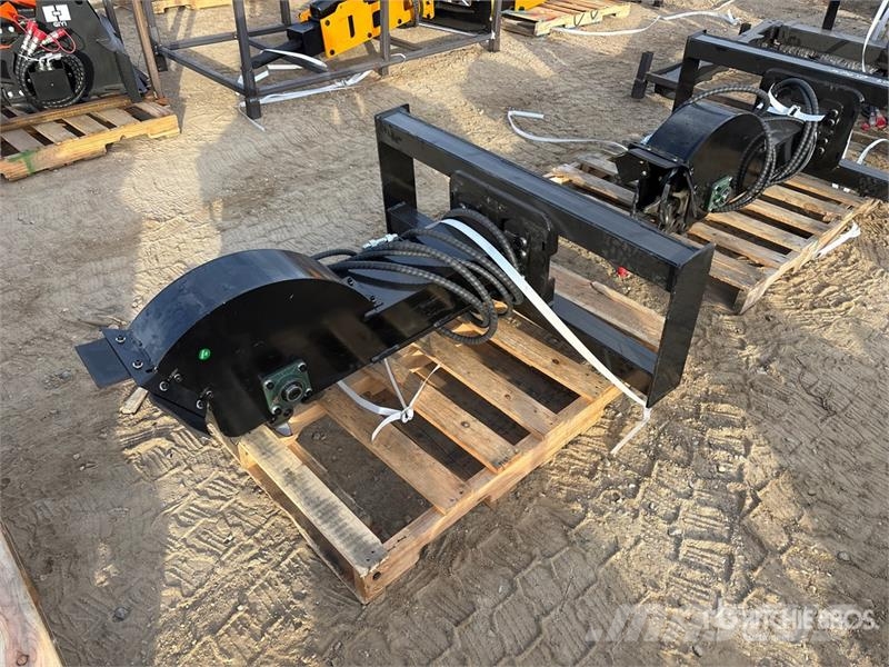 GIYI GY-BSG45 Skid Steer Stump Grinder (Unused) Power harrows and rototillers