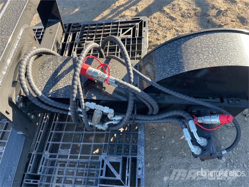 GIYI GY-BSG45 Skid Steer Stump Grinder (Unused) Grades e rototillers