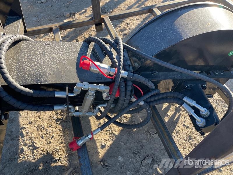  GIYI GY-BSG45 Skid Steer Stump Grinder (Unused) الكاسحات وقلابات التربة ذات المحركات