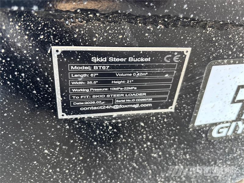 GIYI GY-BT67 67 in Skid Steer Bucket (Unused) Godet
