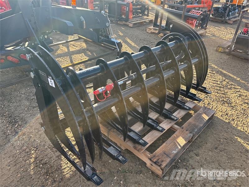  GIYI GY-CLG72 72 in Log Skid Steer Grapple (Unused Gripere