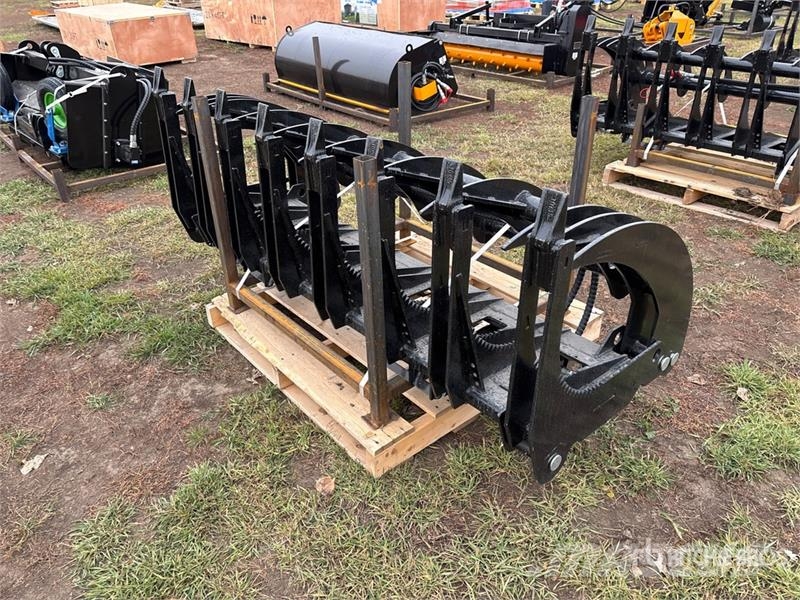  GIYI GY-CLG72 72 in Log Skid Steer Grapple (Unused Gripere