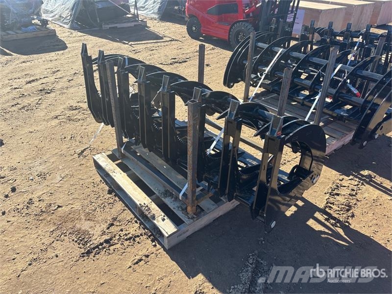 GIYI GY-CLG72 72 in Log Skid Steer Grapple (Unused Grijpers