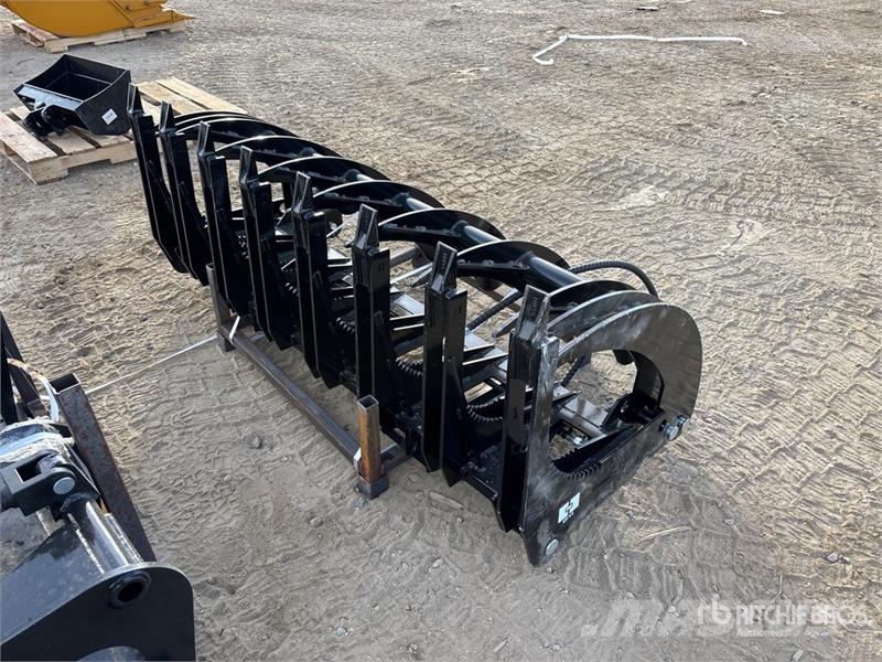 GIYI GY-CLG72 72 in Log Skid Steer Grapple (Unused Gripere