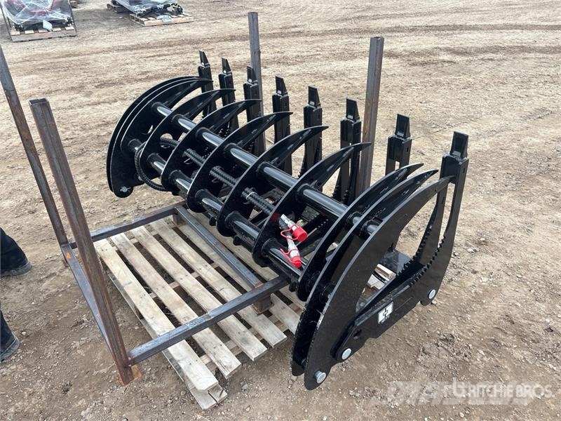 GIYI GY-CLG72 72 in Log Skid Steer Grapple (Unused Grijpers